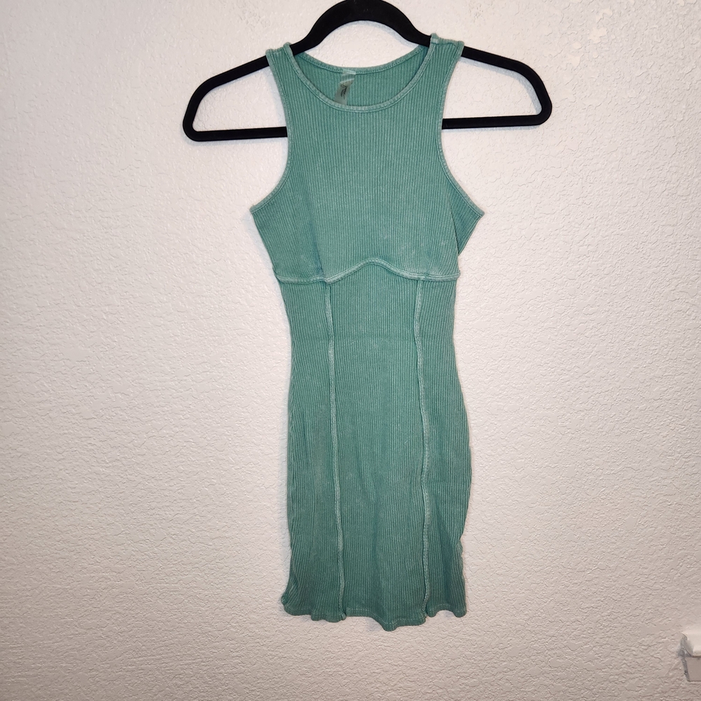 Junie Clothing Sleeveless Ribbed Green Dress size S Sundress